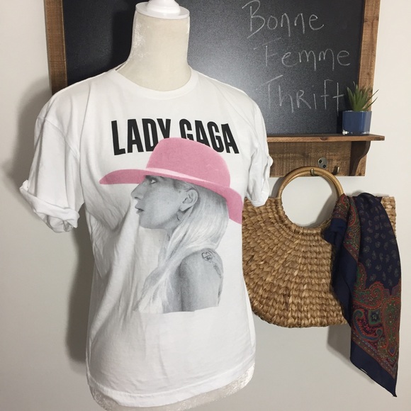 lady gaga Tops - Lady Gaga • graphic cuffed short sleeve tee